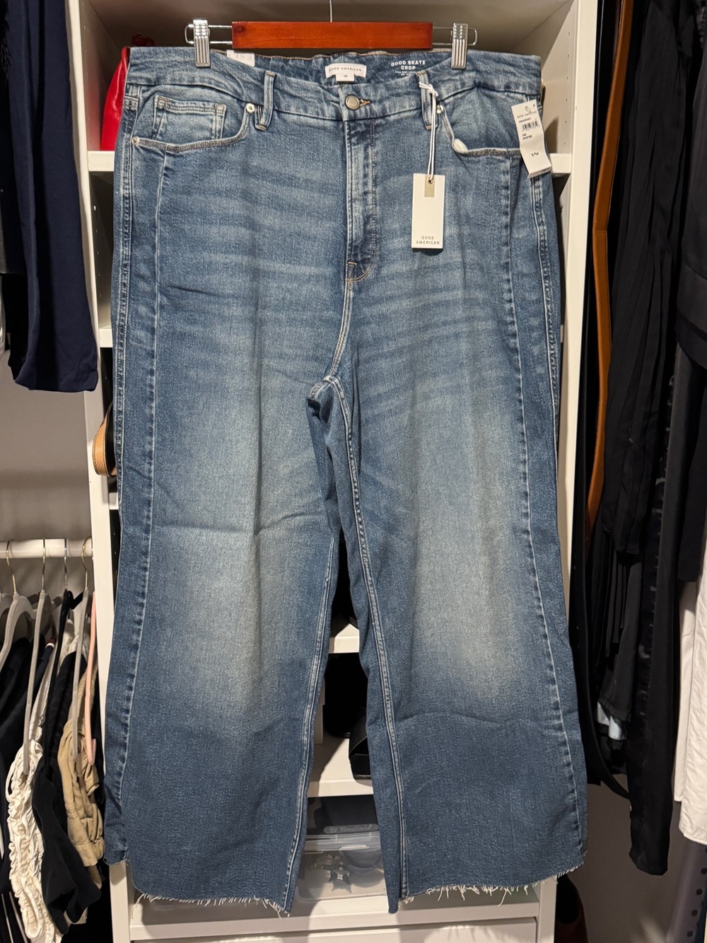 NWT Good American “Good Skate Cropped Wide Jeans”, size 16 - Picture 3 of 7